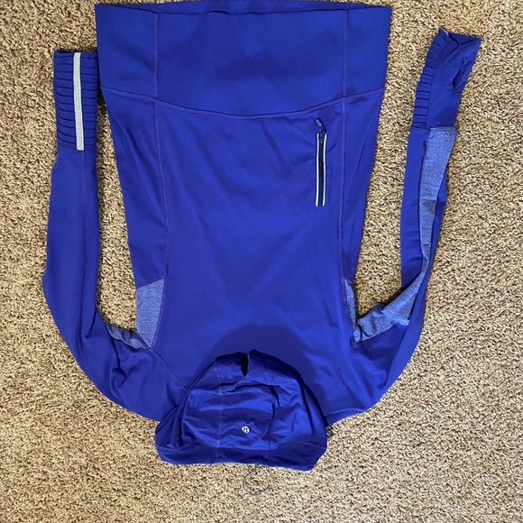 Lulemon Blue Pullover - Picture 2 of 3